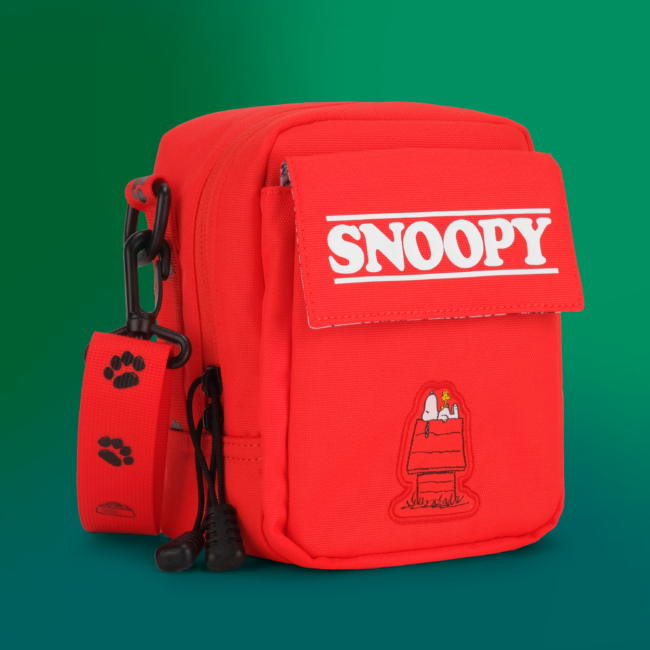 600 Instant Camera Bag- Snoopy
