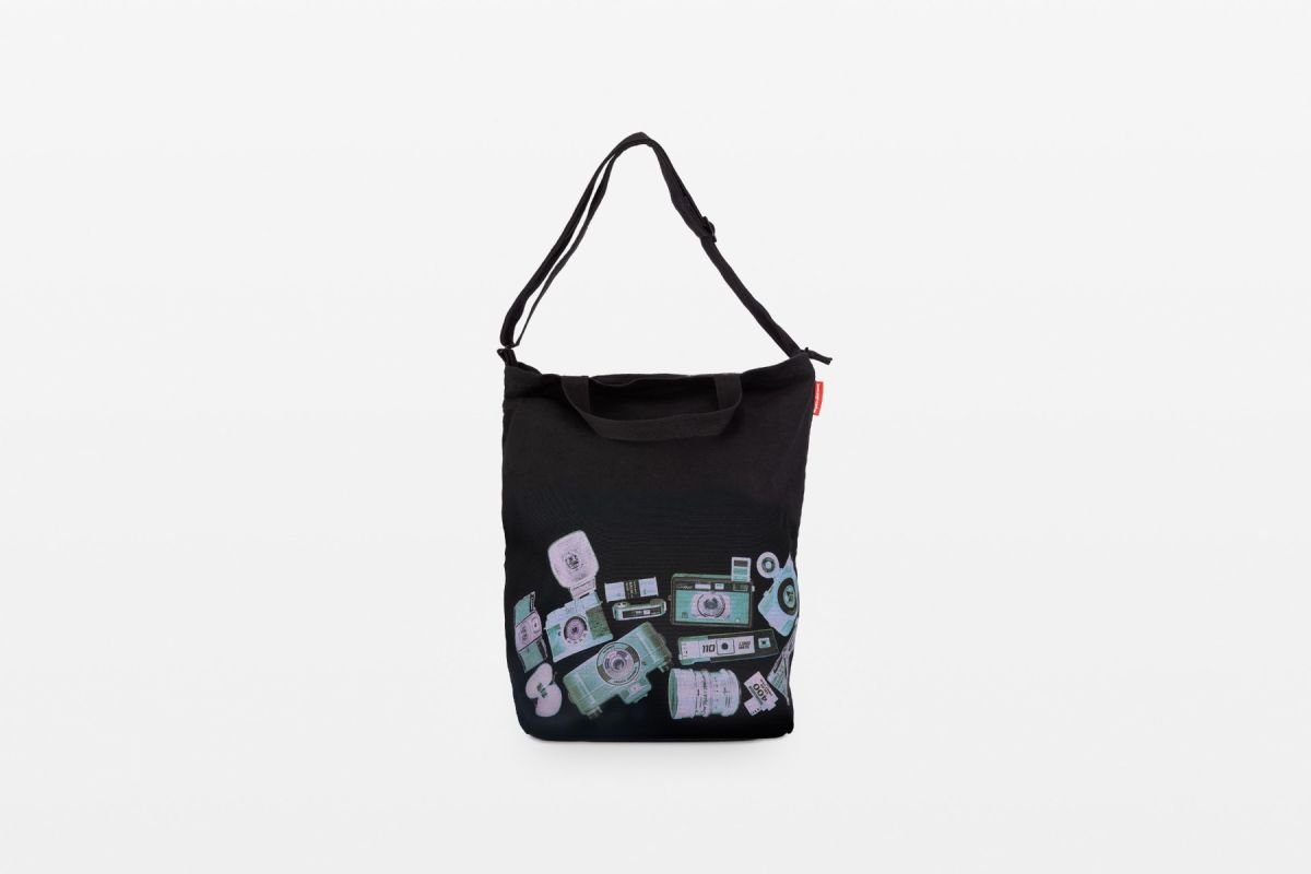 Totes analogue LomoBag (X-Ray black cotton)